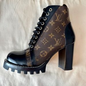 Louis Vuitton Star Trail Ankle Boot